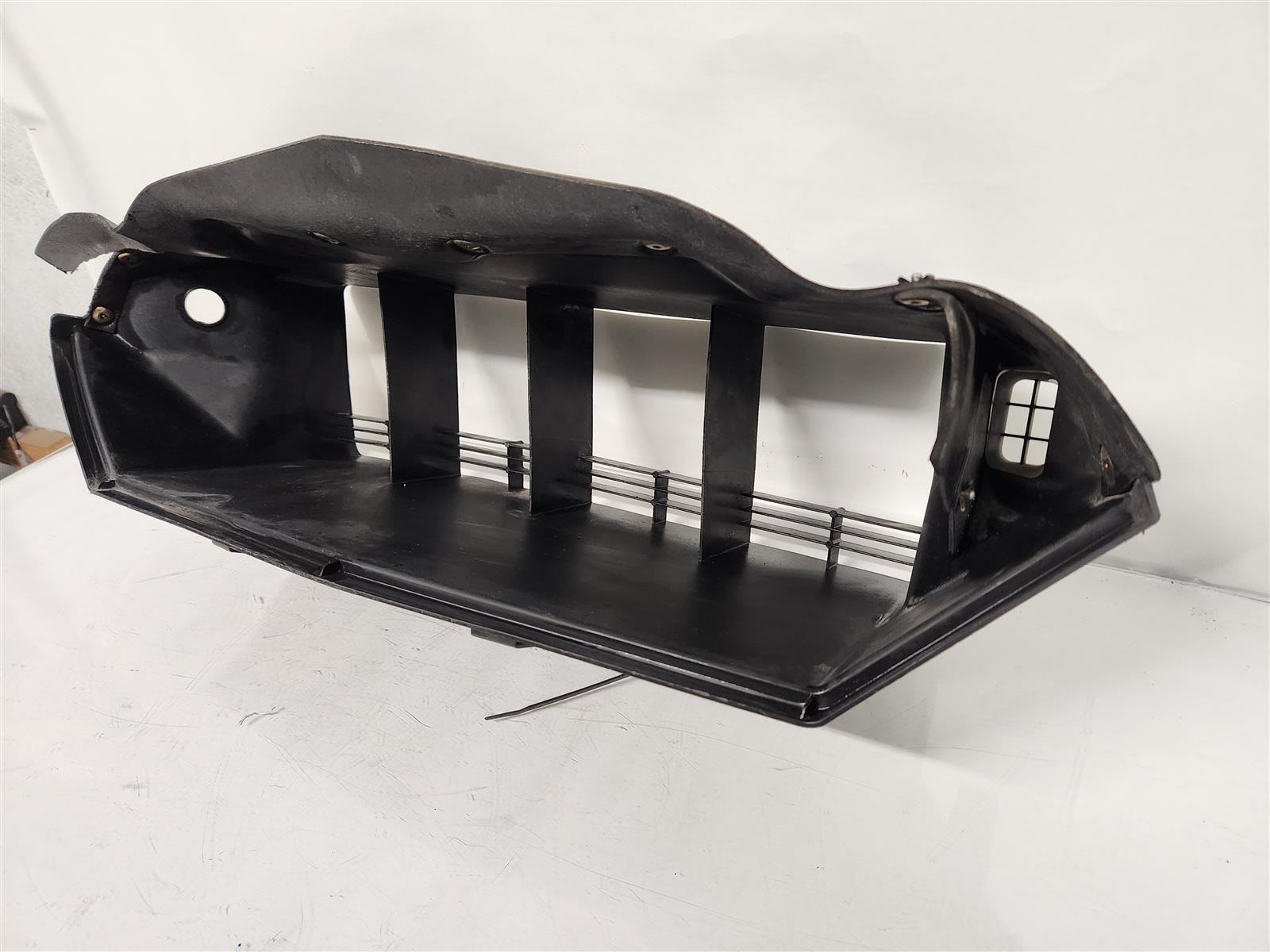 2017-2021 Acura Nsx Front Radiator Air Duct Bumper Center Air Duct 71201-T6n-A00