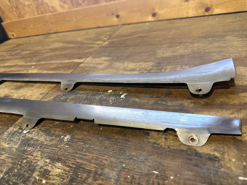 Oldsmobile 98 1973 cuarto trasero cuarto panel moldura juego Foto 4 de 4