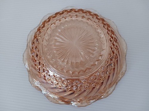 Vintage Marigold Glass Ruffle Bowl Carnival Gold Iridescent USA 6.5" - Picture 6 of 9