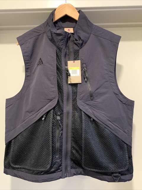 nike acg vest black