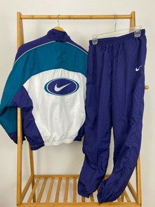 nike two piece tracksuit womens