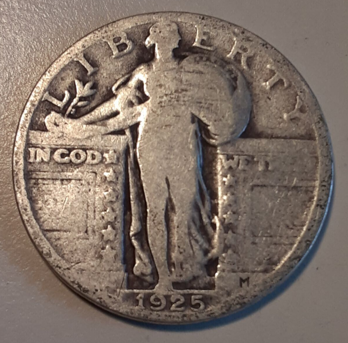 1925 Standing Liberty Quarter Philadelphia Mint 90% Silver US 25c