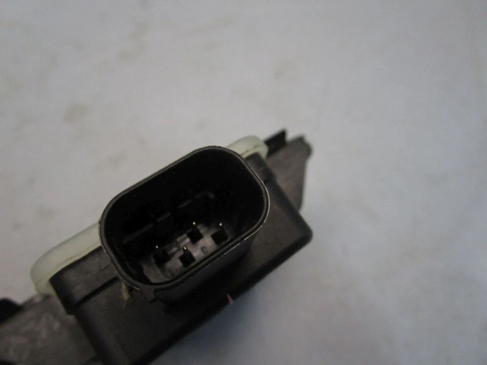 MERCEDES E-CLASS T-MODEL S213 E 220 D Centralina A0009002013 - Immagine 3 di 4