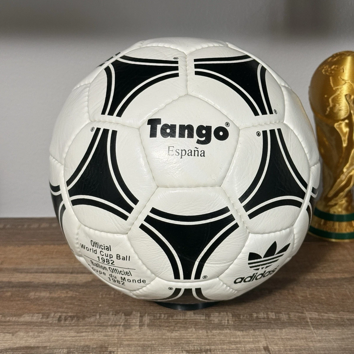 Preços baixos em Adidas Tango em Bolas de Futebol | eBay