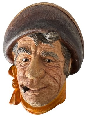 Bossons Ltd. England Chalkware Face 1960's Hanger Chip Images