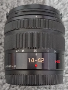 Panasonic Lumix G Vario 14-42mm F/3.5-5.6 Aspherical Mega O.I.S Zoom Lens