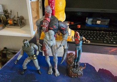 resident evil hunk tayrant zombie actionfigur lot