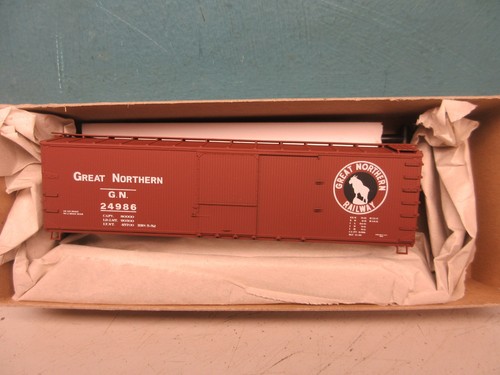 ACCURAIL ho GREAT NORTH 40' USRA DBL FUNDA BOXCAR #4604 | Zustand: New