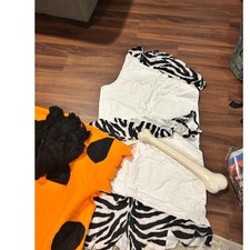 Fred & Wilma Flintstone Adult Couples Halloween  &ndash; Men's XL&ndash;XXL / Women's Large