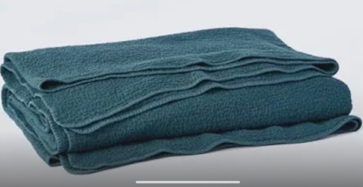 New COYUCHI Aegean Blue Cascade Organic Matelasse Blanket King Size