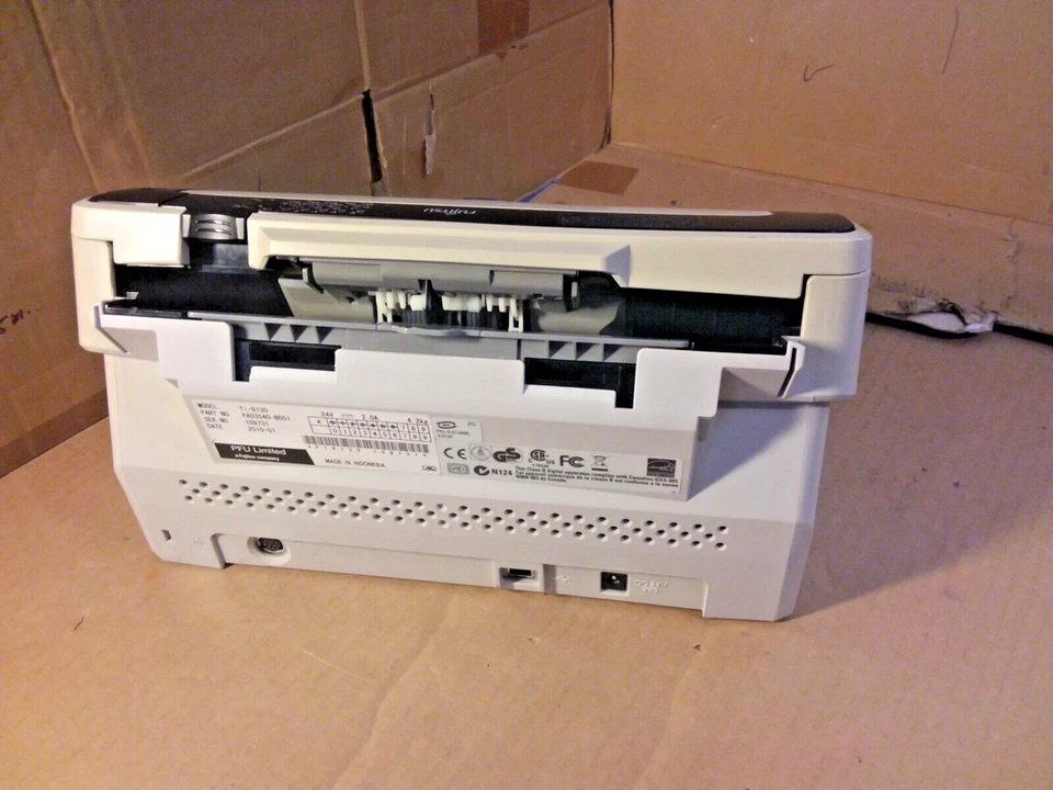 Fujitsu Fi-6130 ADF 600 DPI Document Sheetfed Scanner USB 2.0 , PARTS/REPAIR - Image 4 of 4