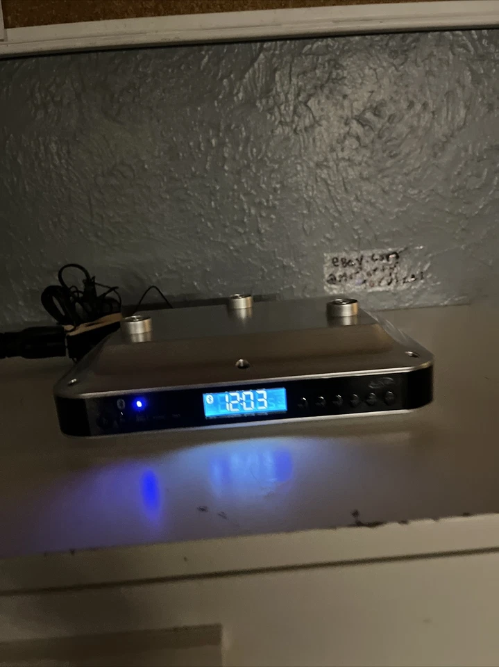 iLive Wireless Under Cabinet Music System IKB318S - Image 2 of 4