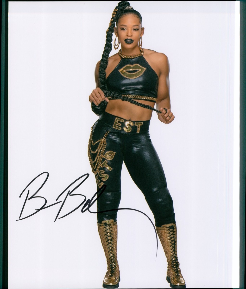 BIANCA BELAIR WWE Autographed Original 8x10 Photo LOA TTM