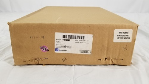 NEW 2007-2014 Yukon Suburban Tahoe Front Mud Splash Guard Pair 19212820 OEM - Picture 2 of 7