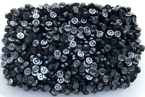 Buttons 9mm 10mm 11mm Grey Pearlescent Polished 4 Hole Small Z125 K251 W586 - Picture 2 of 24