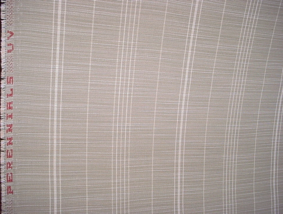 Tela de tapicería para cortinas exteriores gris beige gris a rayas Sutton 825 perennes 1-3/4 años Foto 3 de 4