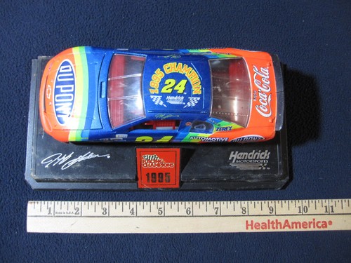 Jeff Gordon 1995 Car Model NASCAR 24 - Picture 2 of 6