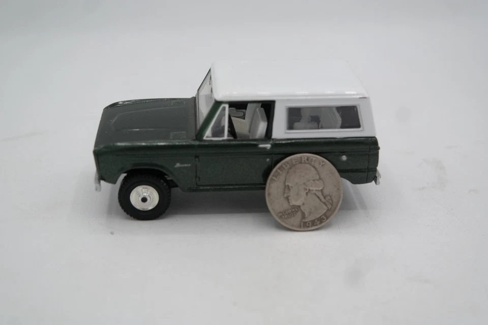 1998 MATCHBOX Models of Yesteryear '66 Ford Bronco Green No Box NRMT 1:43 - Image 2 of 4