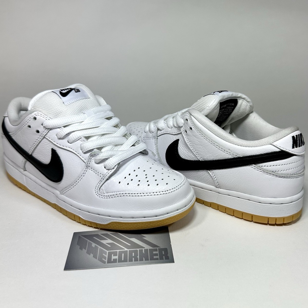Nike SB Dunk Low Pro White Blk Gum Lt Brown CD2563-101 Mens sz 5