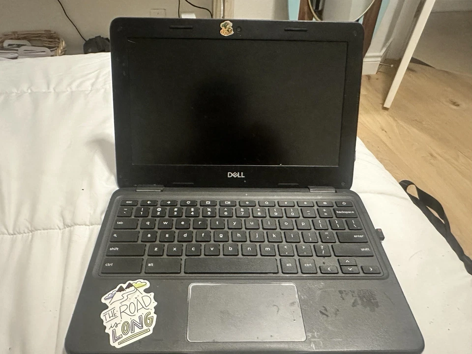 Notebook Chromebook portátil dispositivo alimentado pelo Google levemente usado - Imagem 2 de 2