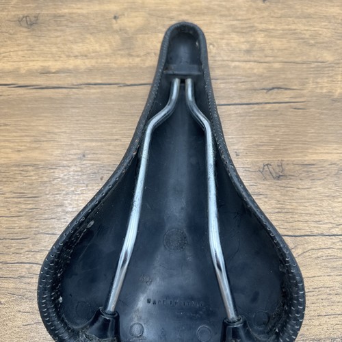 Sella Italia Turbo Perforated Black Leather Saddle EXCELLENT 1986 Vintage Bike - Picture 6 of 7