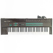 Yamaha DX7 FM Synthesizer Keyboard   For Parts / Repair   Voices Not Working
