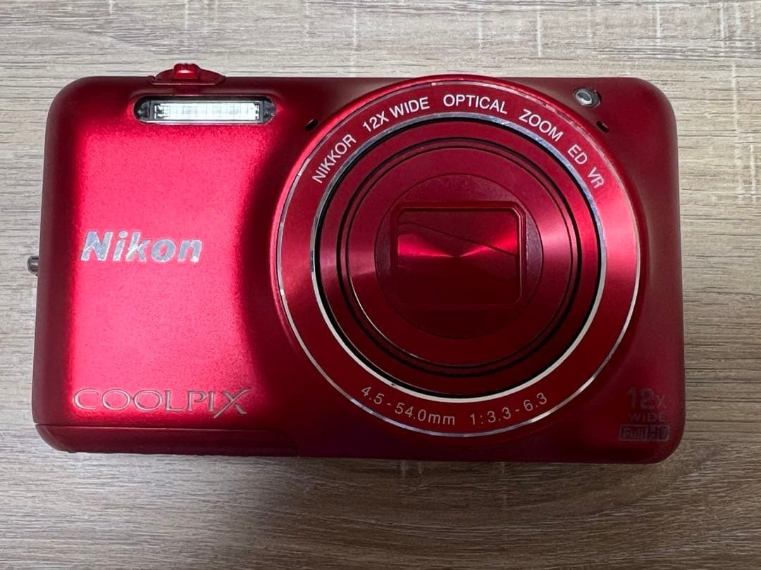 Nikon ニコン COOLPIX クールピックス S6600 12x Nikon Coolpix S6600 16.0MP Compact Digital Camera 12x Zoom English