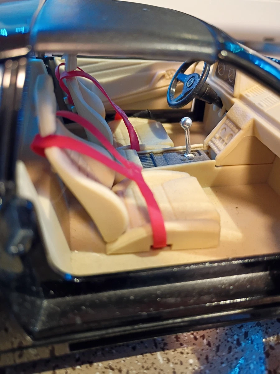 1:18 Maisto Ferrari 348 TS Special Edition Black
