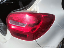 Rücklicht. Rechts MERCEDES-BENZ Classe A (W176) 250 (160Kw) SUPERSPORT Ber