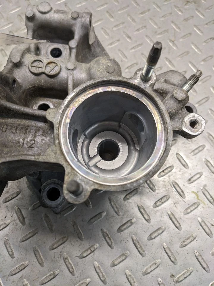 2009-2015 TOYOTA CAMRY HOUSING WATER PUMP 16032-36012 OEM 1177645 - Image 3 of 4