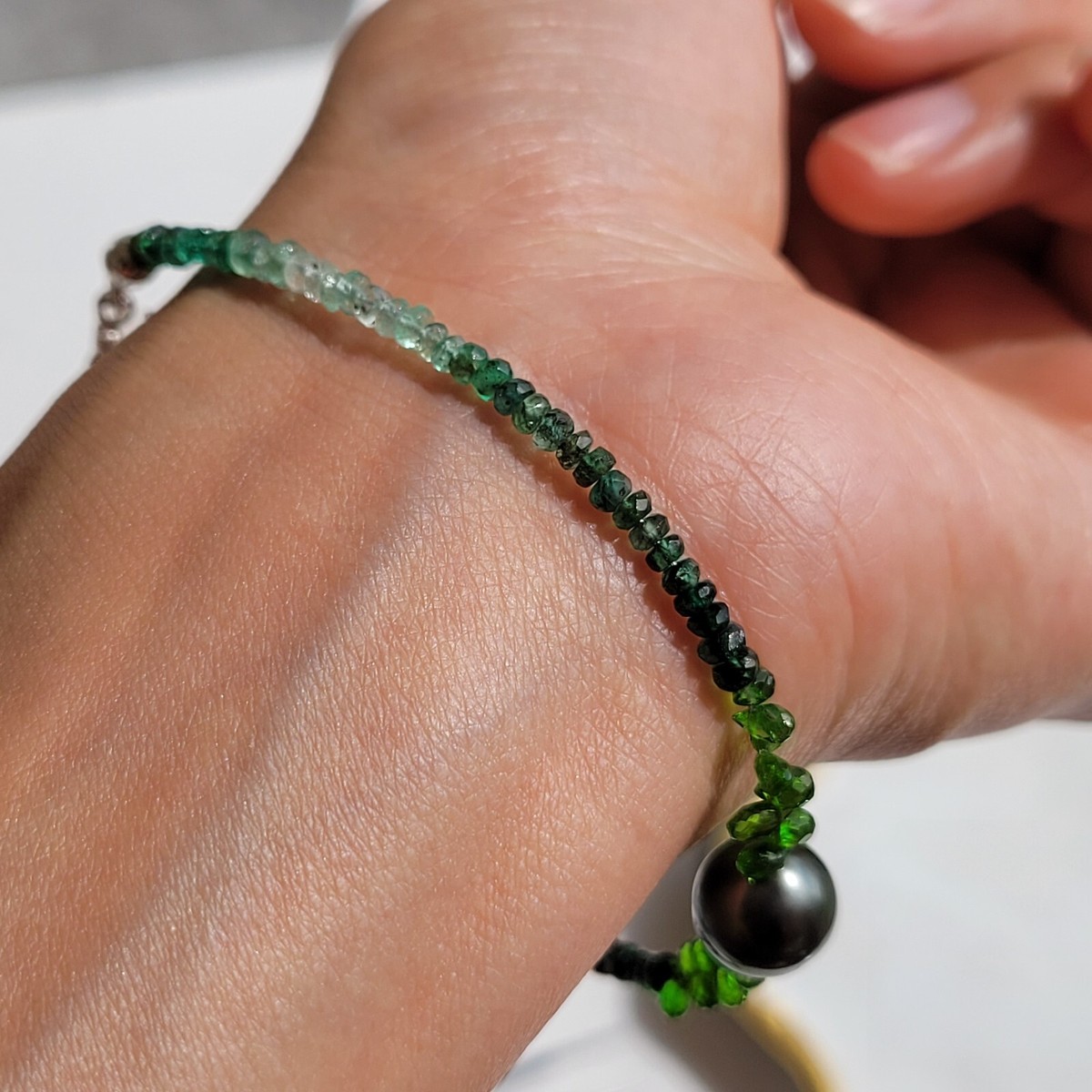 Bracelet Perle Noire De Tahiti Et émeraude - Argent 925 - Raffiné, Neuf Avec étiquettes
