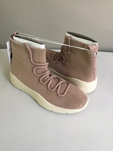 universal thread high top sneakers