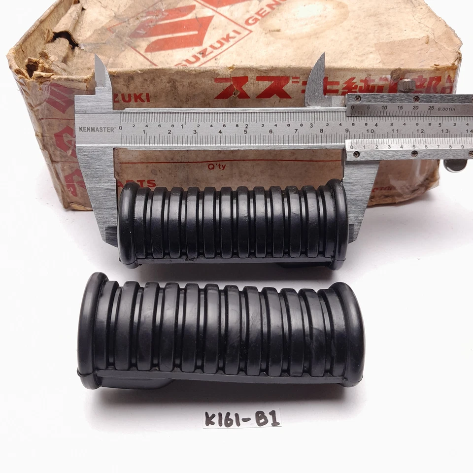 La clavija delantera de goma puede adaptarse a Suzuki A100 TS50 K10 K11 M30 NOS 2 piezas Foto 3 de 4