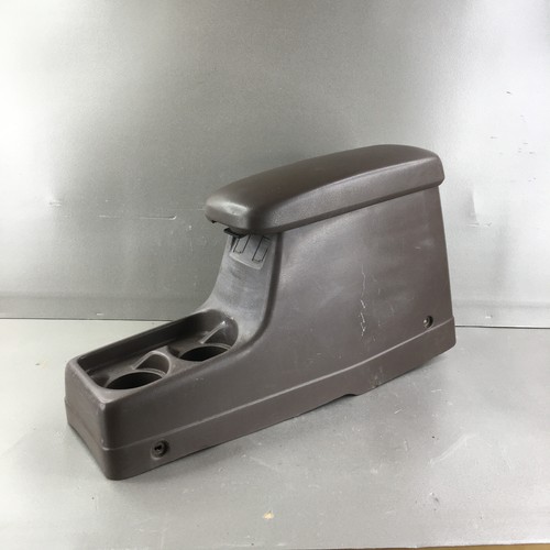 Camioneta Nissan Pickup D21 1996 1997 carrocería rígida consola central reposabrazos OEM marrón