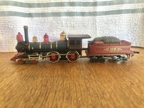 Bachmann Old Timer 4-4-0 Union Pacific 119 Dampflok & Tender - HO Achtung - Bild 3 von 14