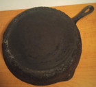 Vintage 10.5" Cast Iron Skillet — photo 2