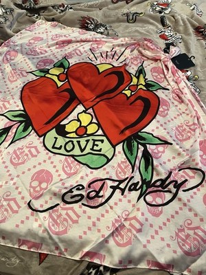Ed Hardy エドハーディ y2k スカル と ハート マフラー Ed Hardy Women's 42x42 Scarf Wrap Red Hearts Pink Skull NWT | eBay