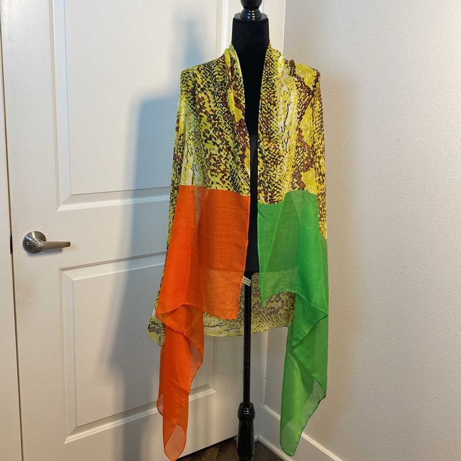 Picture 3 of 6