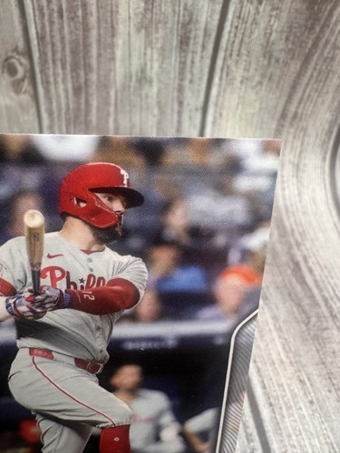 Kyle Schwarber - 2025 MLB Topps NOW® - Tarjeta 462 - PR: 1803 1000th Career Hit - Imagen 3 de 6