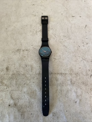 Swatch Watch Black S549 90’s Ladies Vintage Cracked Lens - Needs Battery - Picture 2 of 14