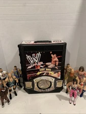 2014 TARA  WWE Action Figure Carrying Case Plus 10 Figures Belts Accessories