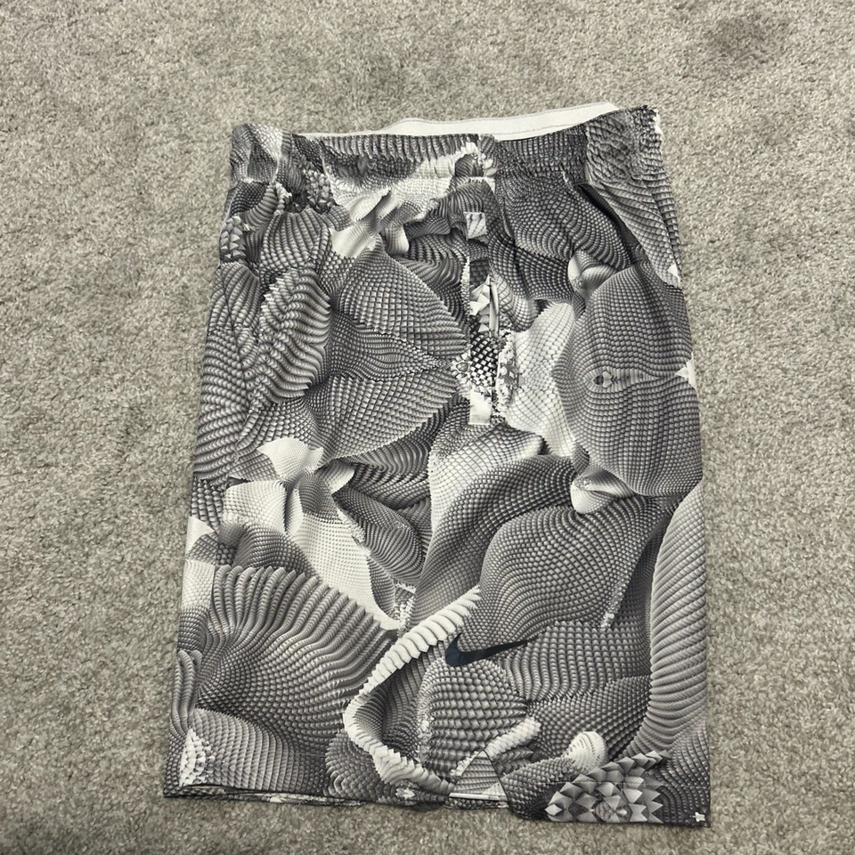 Nike Kobe Mambula Elite Snakeskin Shorts Size Medium - Image 4 of 4