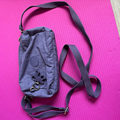 Kipling kleine Umhängetasche Crossbody Nylon grau Reißverschluss Außentaschen
