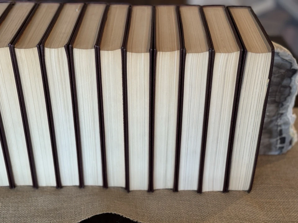 The Encyclopedia Americana | Complete 31 Vol. Set, & 1951 Annual Yearbook - Image 4 of 4