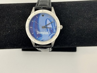 Disneyland Resort Limited Release Watch Mickey Face up Close Blue Dial