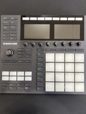 Native Instruments MASCHINE MK3 Groove Produc...