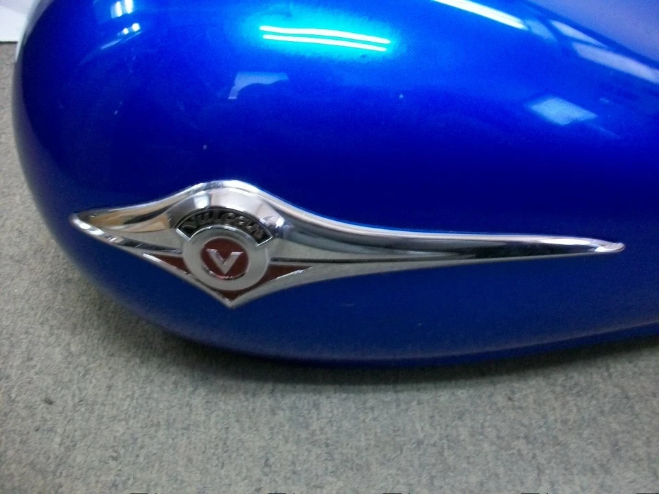 Clean! 2007 Kawasaki Vulcan VN900 VN 900 Custom Fuel Tank Gas Petrol Tank - Imagem 3 de 4