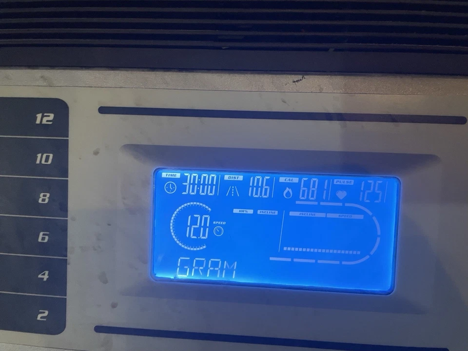 Conjunto de consola de exhibición de cinta de correr Sole Fitness F60 560012 con llave y HR sen. Foto 2 de 2