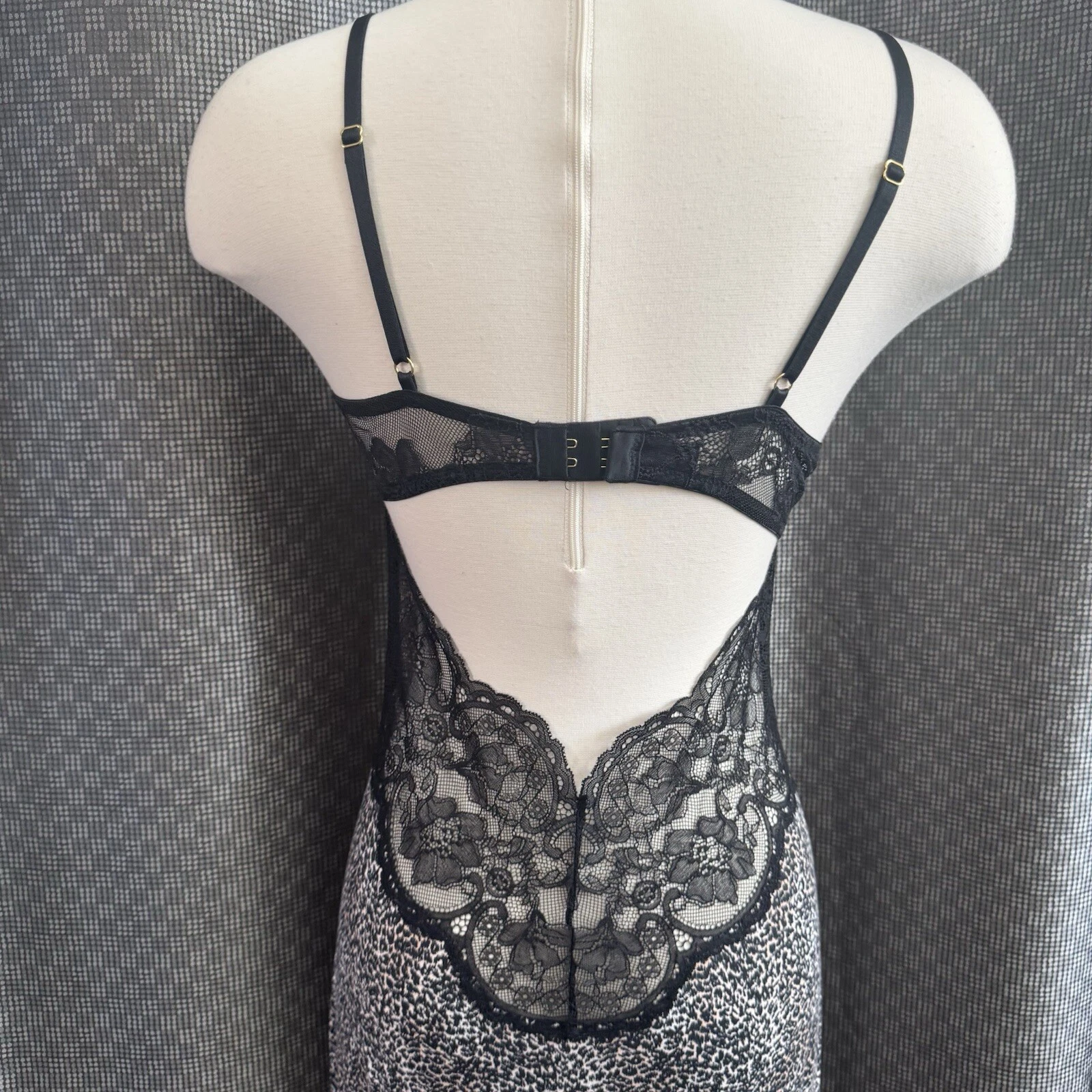 UNDERCOVER Abito slip Victoria’s Secret leopardato modal nero pizzo elasticizzato nuovo con etichette M nuovo