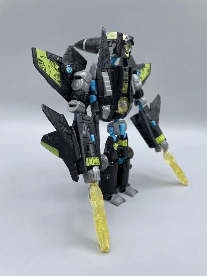 Hasbro Transformers Movie Deluxe Class Overcast Allspark Power Complete - Image 4 of 4